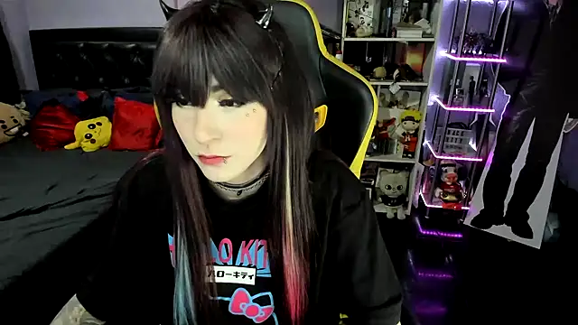 Yummy dark online show from November 24, 7:21 am