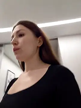 MelissaPinkiss online show from March 9, 1:03 pm