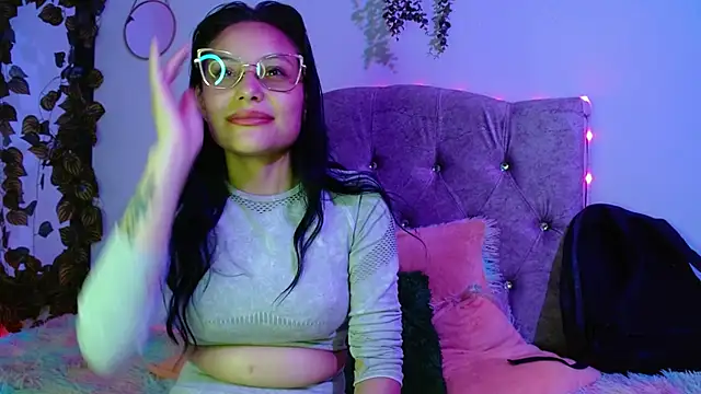 valkiry  online show from April 14, 9:37 pm