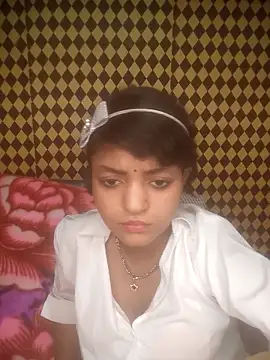 Freakingromance online show from April 5, 4:50 pm