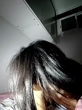 MyAssyWantsYou online show from March 15, 12:01 am