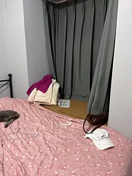 Hmm 0303 online show from March 7, 4:36 pm