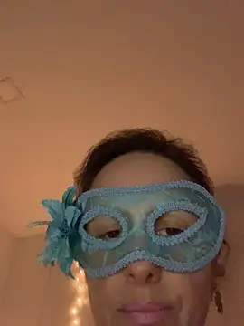 massagistahotbrunette online show from March 21, 10:26 pm