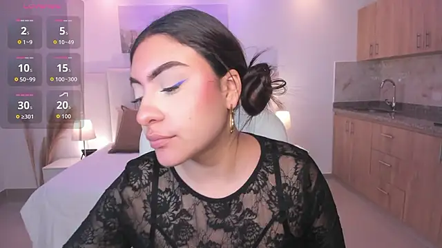 Maya vexx online show from February 13, 8:10 pm