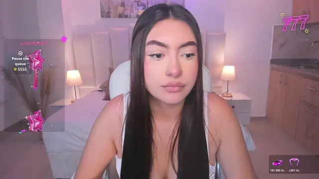 Maya vexx online show from February 6, 7:39 pm