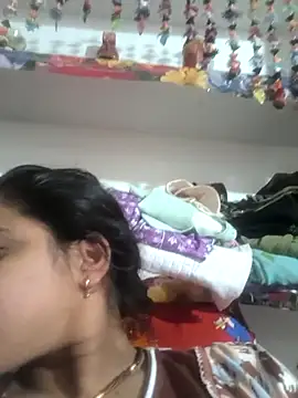 Hot suini online show from March 9, 5:32 am