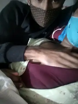 desiXcouple97 online show from December 15, 4:01 pm