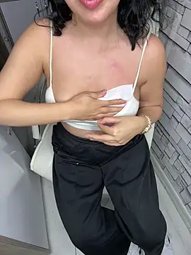 esmerbebek777 online show from January 6, 3:38 pm