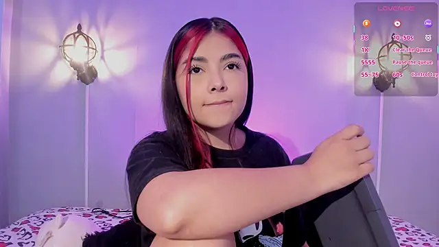 Stephany-roses- online show from March 7, 11:12 pm