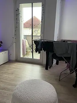 BlondeSarah2006 online show from February 7, 12:31 pm