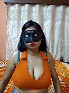 Cute-richa1 online show from April 2, 3:20 pm