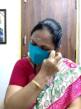 Queen-Neha online show from March 10, 3:16 pm