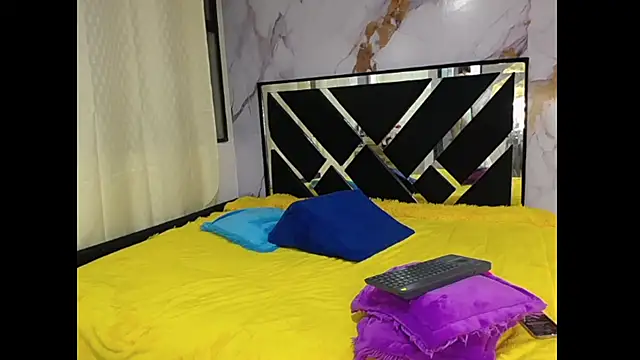 AmbarSxxx online show from April 7, 3:30 am