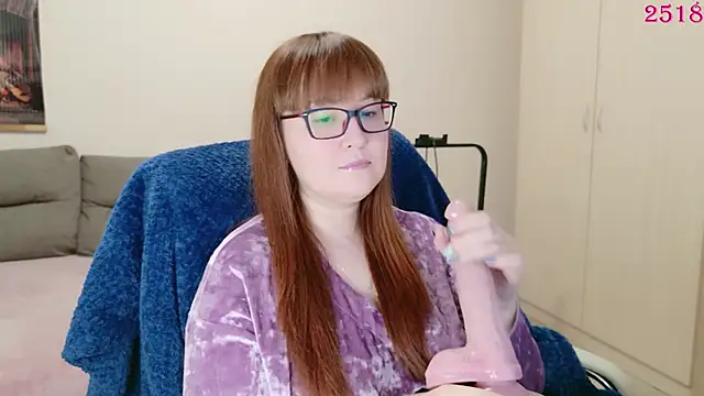 Foxy-lady online show from March 27, 5:09 am