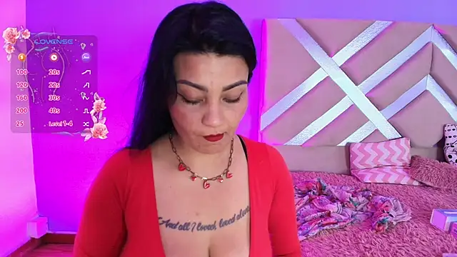 mei kora online show from February 10, 8:01 pm