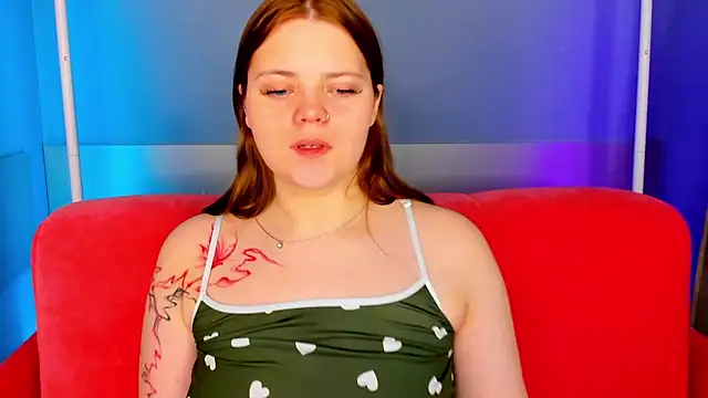 KellyFiery online show from March 15, 9:33 am