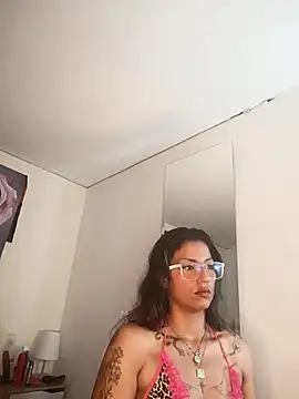 SamathaMay online show from March 17, 1:04 pm