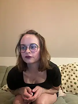 norafack33 online show from February 20, 6:20 pm