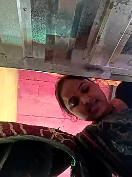 Pooja hote online show from February 9, 11:01 am