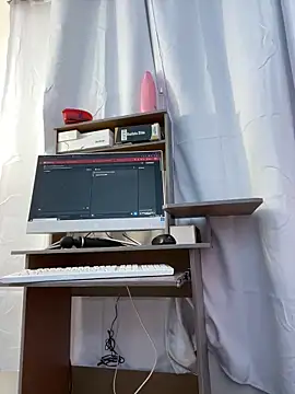 Im Luu online show from February 28, 1:38 am