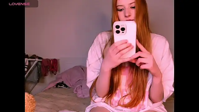  Milana Sparkl75  online show from March 10, 5:28 pm