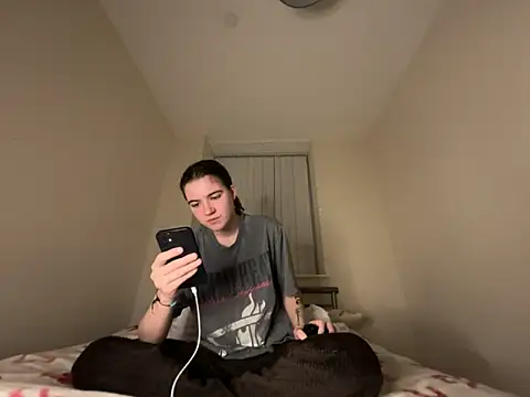 lucyx xx online show from February 27, 6:30 pm