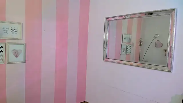 Amaia Monroe online show from March 27, 8:05 am