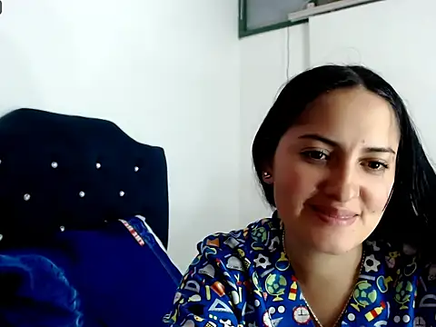 MisNicol online show from February 12, 12:23 am