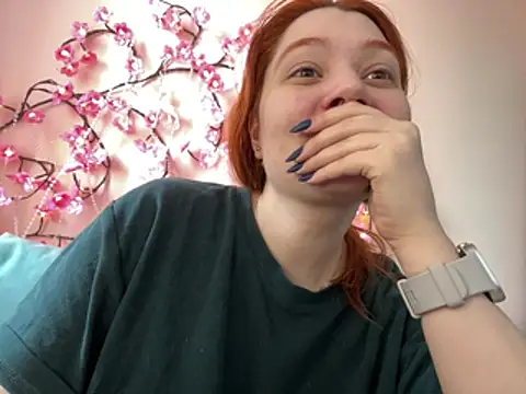 Ungoliant Kiss online show from April 4, 11:53 am