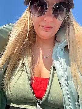 Betsy online show from April 7, 1:35 pm