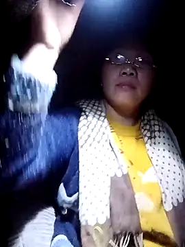 ava-dellght online show from February 2, 8:57 am