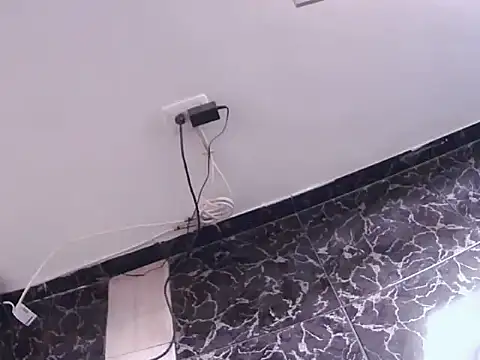 Fernanda andrew online show from April 1, 3:53 pm