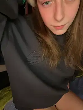 MelissaSchneider online show from February 8, 7:06 pm