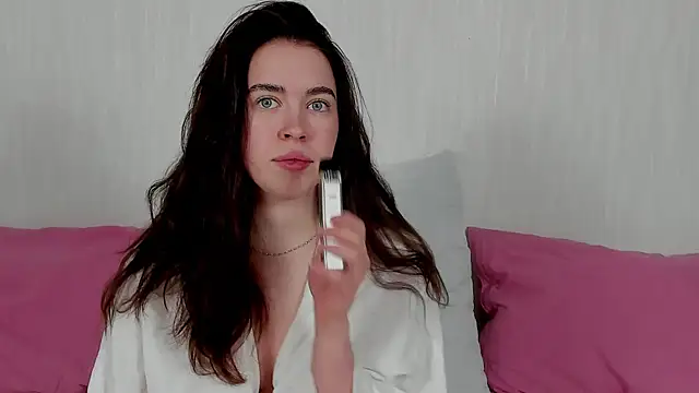 Kimberlybondd online show from December 22, 11:08 pm