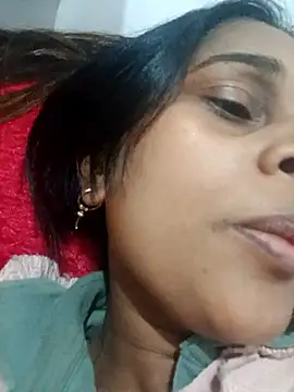 nehakapoor89 online show from February 19, 4:50 pm