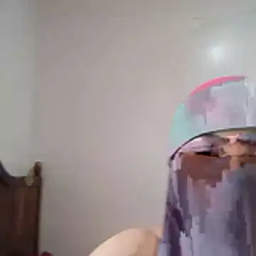 katiyvy online show from February 18, 1:54 pm