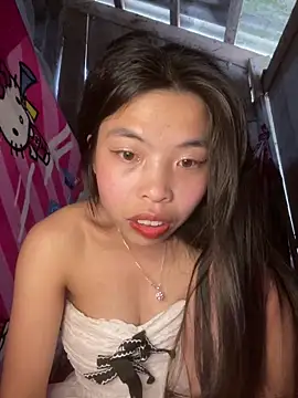 lux-su online show from March 5, 7:48 am