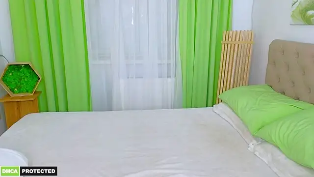 Miss Alisa  online show from April 14, 5:02 pm