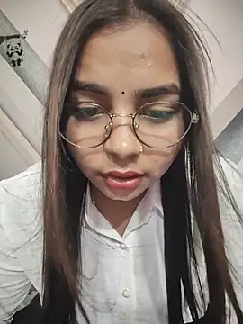 Himani 0122 online show from July 10, 10:48 am