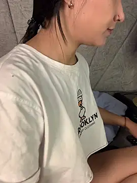 Val12777 online show from April 8, 12:18 pm