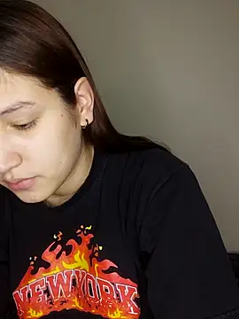 Aranzatits online show from March 28, 11:58 pm