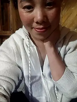 Chloe-ee online show from February 28, 1:54 pm