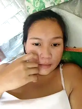 sheriesassyann online show from April 17, 3:52 am