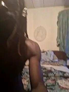 Pipesandbribri online show from April 11, 10:41 am