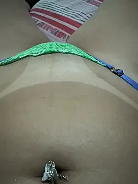 laramacedo2026 online show from April 9, 1:05 pm