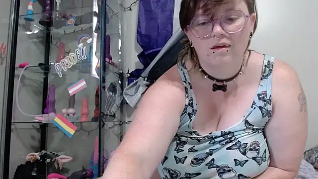 Pupghostt online show from June 28, 12:56 pm