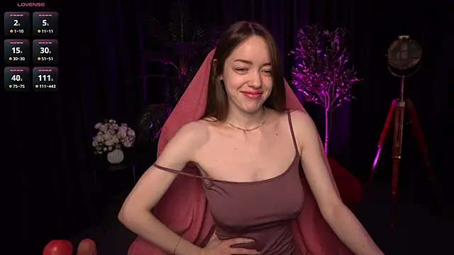 Velouraa online show from April 10, 11:22 pm