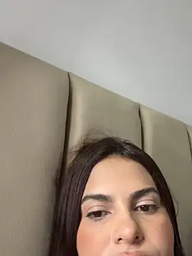 Irina Velvett online show from April 17, 2:46 am