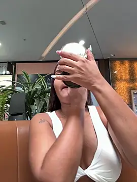 Irina Velvett online show from March 7, 4:25 pm