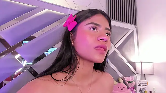 melody  sweet  online show from March 29, 8:30 pm